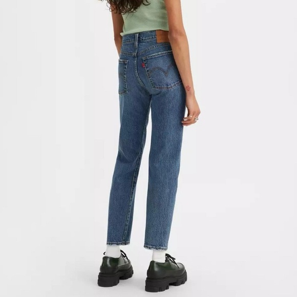 Levi's Big E Premium Wedgie Straight Fit Jeans, Unstoppable Wear Dark Wash - Picture 3 of 9